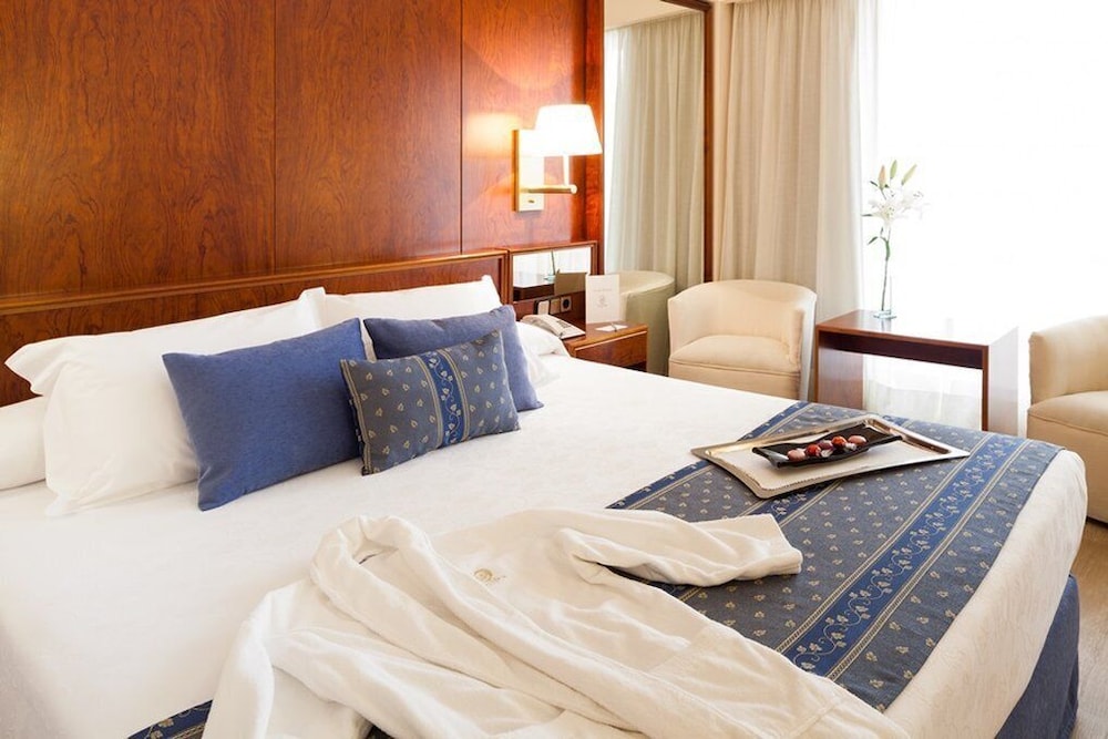 Habitación estándar del hotel Royal Plaza. Foto 4