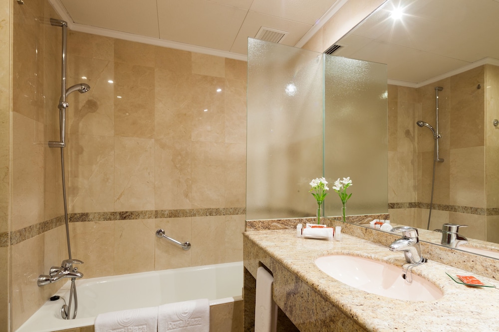 Suite junior del hotel Royal Plaza. Foto 8