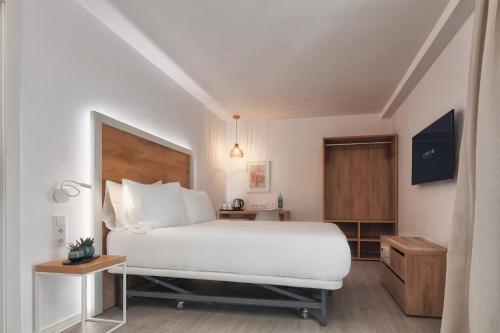 Habitación Individual del hotel Eurostars Puerto de Ibiza. Foto 3