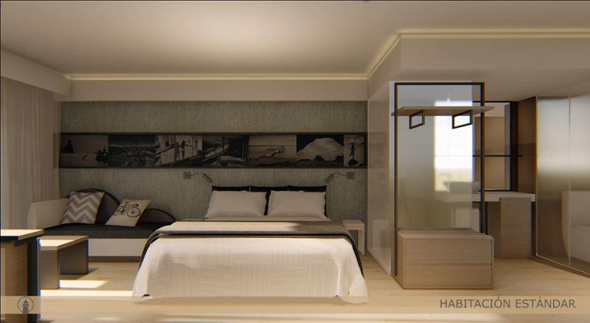 Habitación doble del hotel Eurostars Puerto de Ibiza. Foto 1