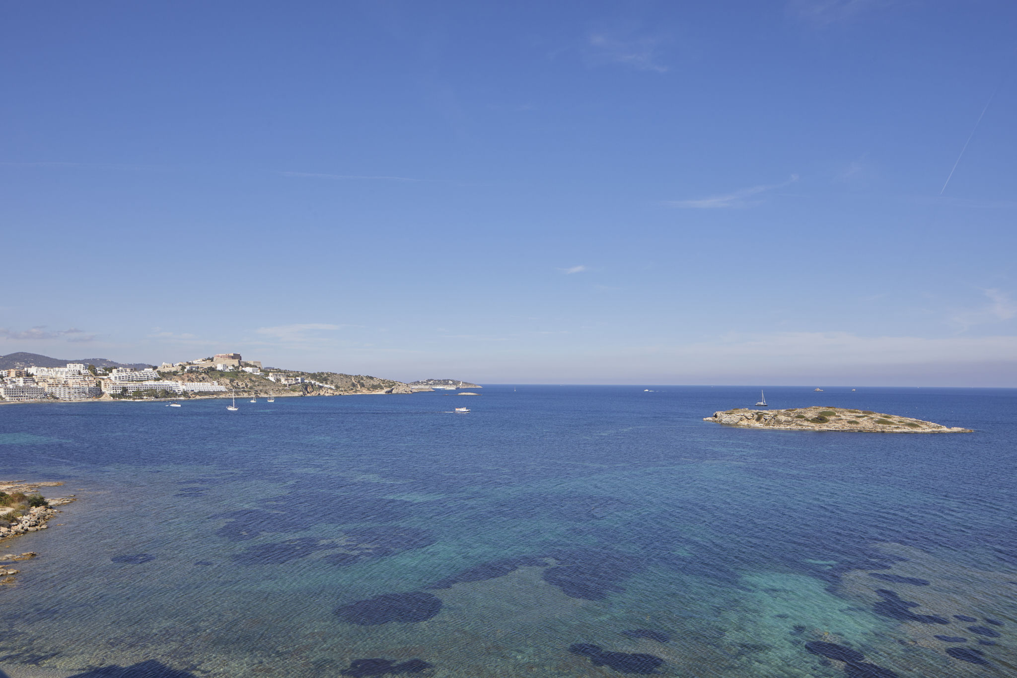 Junior Suite Vista Mar del hotel Torre Del Mar. Foto 2