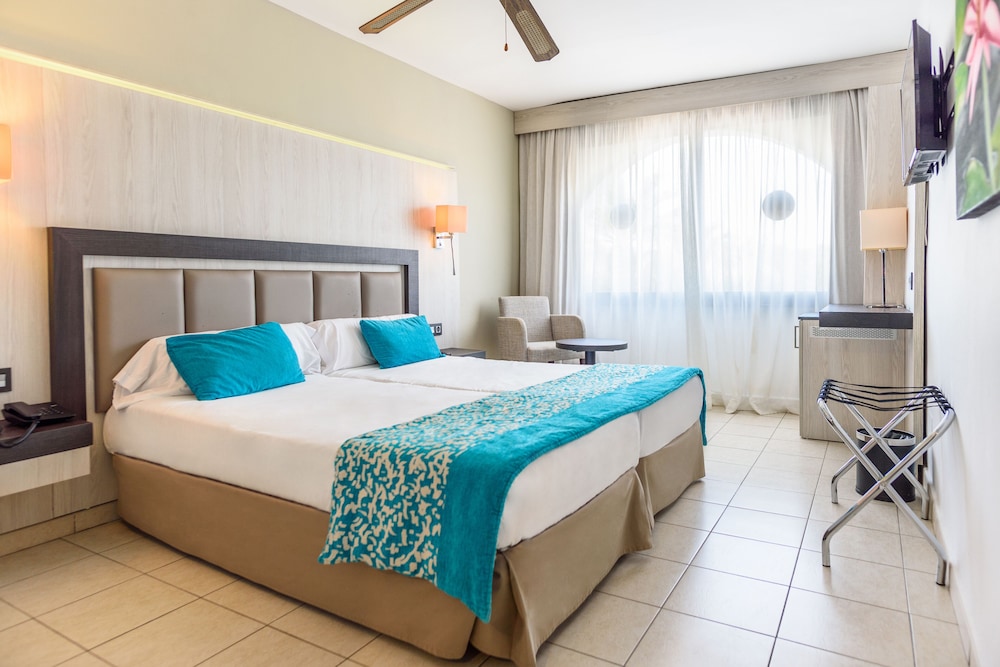 Habitación básica doble del hotel Fergus Style Bahamas