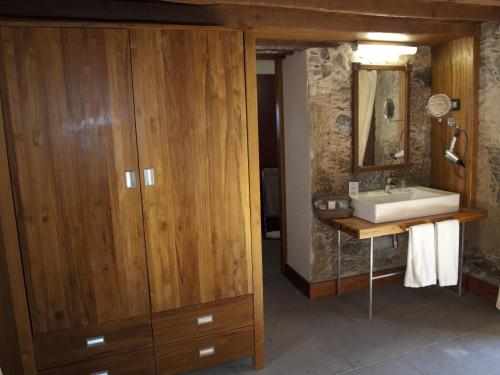 Double or Twin Room del hotel Rural El Mondalón. Foto 2