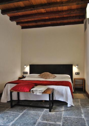 Triple room del hotel Rural El Mondalón. Foto 5