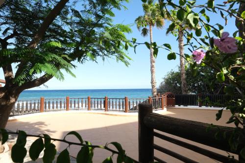 Bungalow - Beach Front del hotel Side Shore. Foto 21