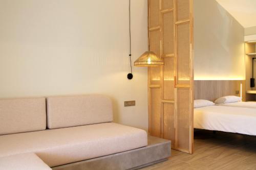 Bungalow Deluxe con vistas al jardín del hotel Makāi Bungalows. Foto 9