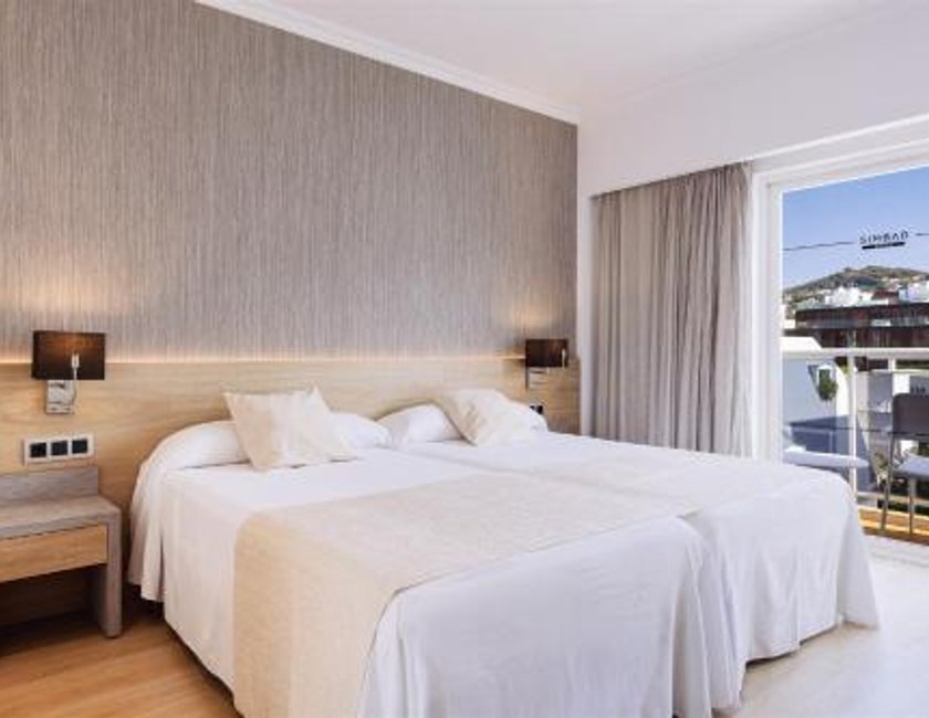Habitación Doble Estándar del hotel Simbad. Foto 19