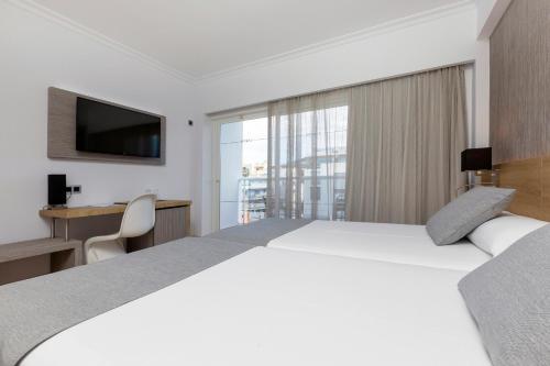 Habitación Doble Estándar del hotel Simbad. Foto 10