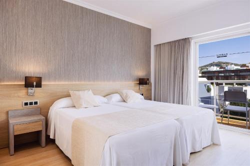 Habitación Doble Estándar del hotel Simbad. Foto 19