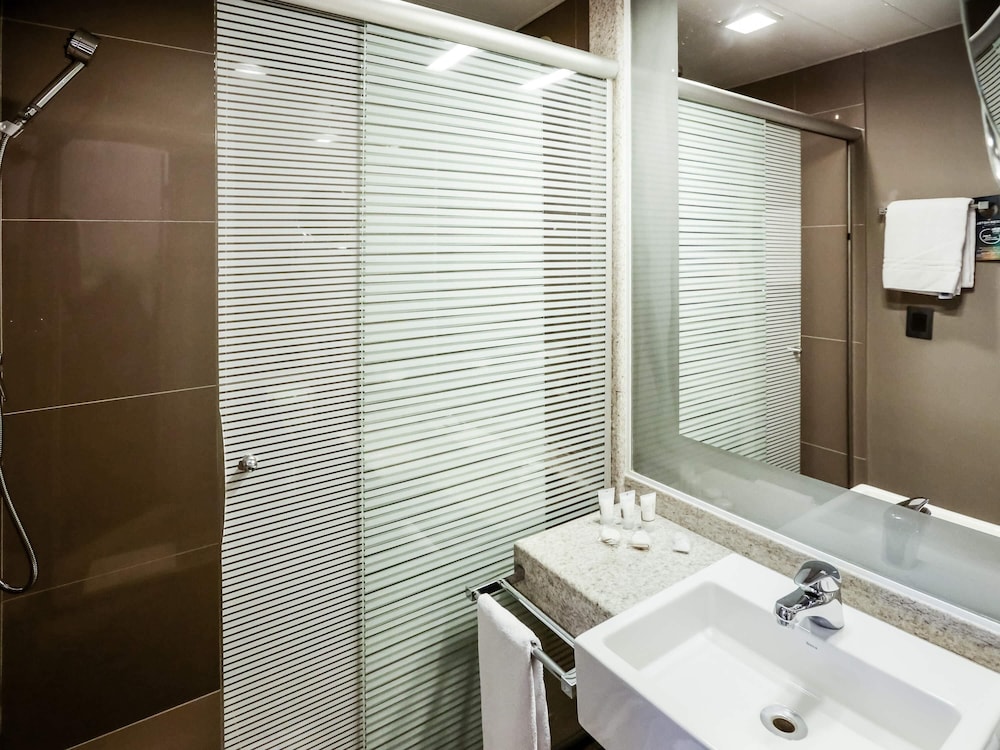 Apartamento Ejecutivo con cama Queen del hotel Novotel São Paulo Morumbi. Foto 4