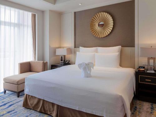 Suite Superior del hotel Pullman Haikou. Foto 4