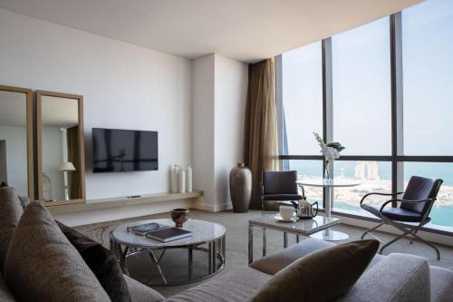 Suite - Nivel 45 del hotel Conrad Abu Dhabi Etihad Towers. Foto 8