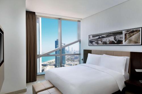 Apartamento Vista Mar Con Cocina 1 Cama queen 1 habitación del hotel Conrad Abu Dhabi Etihad Towers