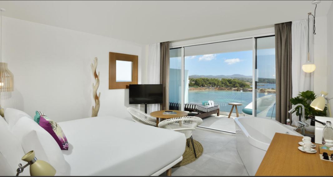 Xtra Relax Beach House Room del hotel Meliá Ibiza. Foto 4