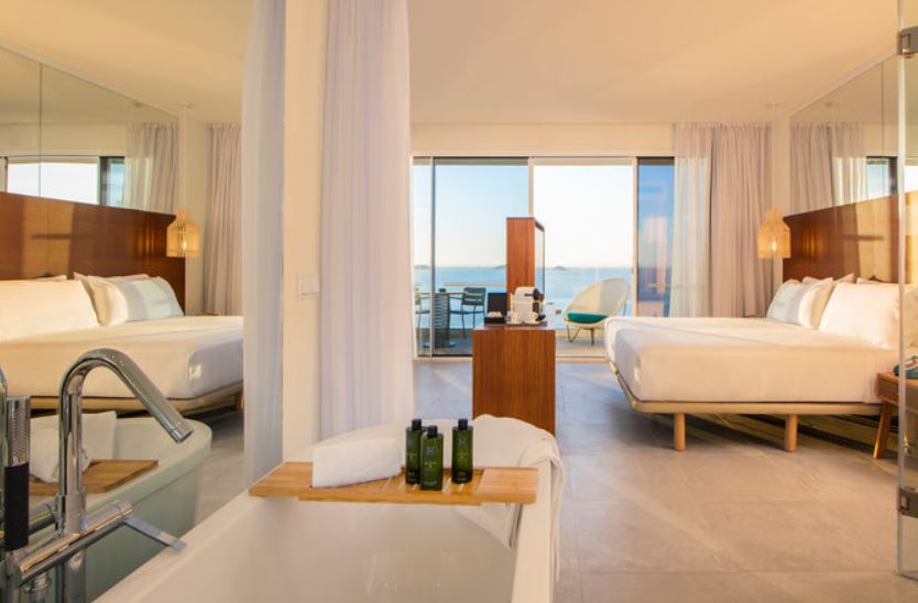 Suite Vista Mar del hotel Meliá Ibiza. Foto 1