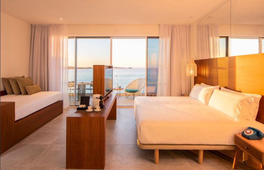 Suite Vista Mar del hotel Meliá Ibiza. Foto 2