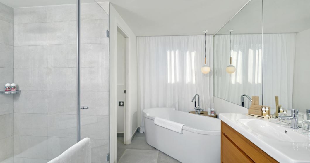 Suite Vista Mar del hotel Meliá Ibiza. Foto 5