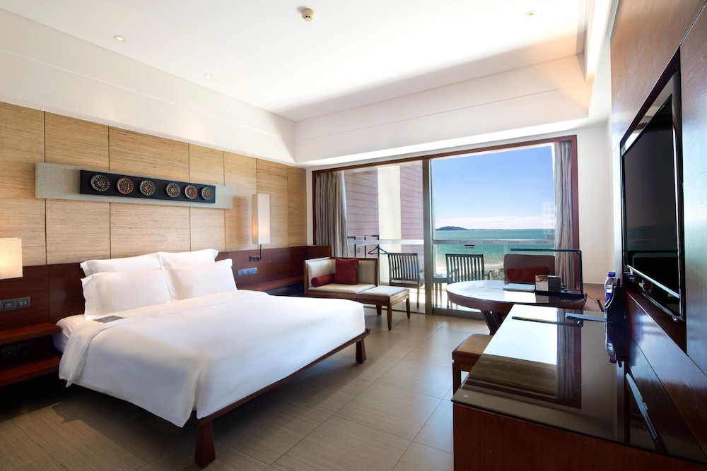 Habitación Deluxe con vistas al océano y 2 camas individuales, vistas al océano del hotel Pullman Oceanview Sanya Bay Resort and Spa