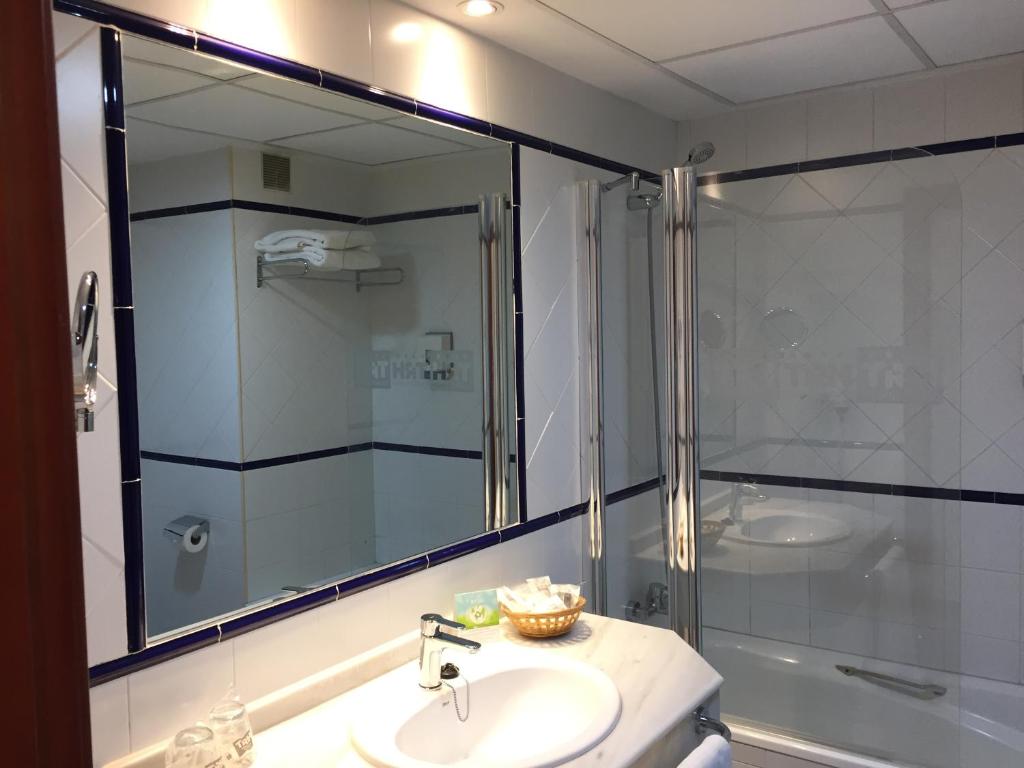 Habitación doble Económica del hotel Trh Ciudad De Baeza. Foto 1