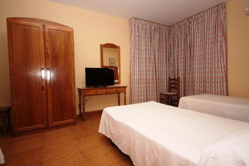 Habitación Doble Económica - 2 camas del hotel Montaña De Cazorla