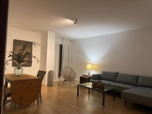 Suite con cama grande del hotel Rl Anibal. Foto 1