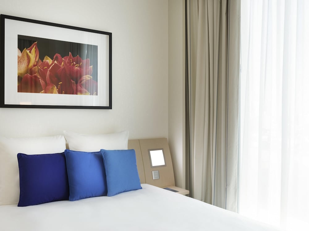 Suite con acceso al Executive Lounge del hotel Novotel Abu Dhabi Al Bustan. Foto 4
