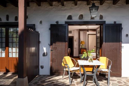 Habitación Doble Superior del hotel Parador De La Gomera. Foto 2