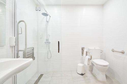 Twin Room - Disability Access del hotel Torre Del Conde. Foto 3