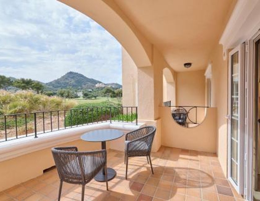 Habitación Doble con terraza - 1 cama doble grande del hotel Grand Hyatt La Manga Club Golf & Spa. Foto 5