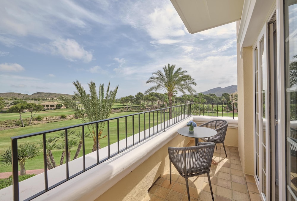 2 Camas Twin, Vistas Al Campo De Golf, Terraza Y Acceso Al Grand Club del hotel Grand Hyatt La Manga Club Golf & Spa. Foto 7