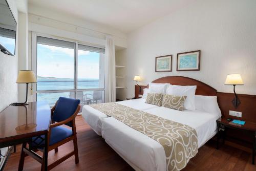 Habitación Doble con vistas al mar Menor del hotel Aluasun Doblemar