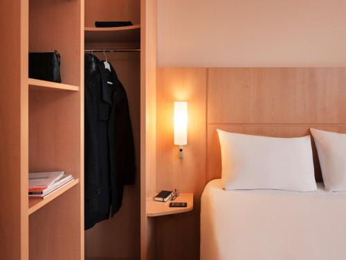 Habitación Doble - 2 camas del hotel Ibis Nuernberg Altstadt. Foto 8
