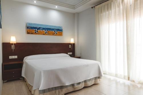Suite Junior con balcón del hotel Las Gaviotas. Foto 5