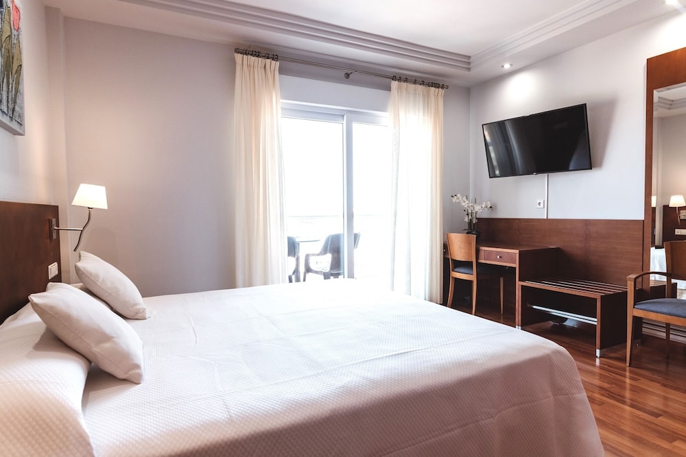 Suite Deluxe con terraza y vistas del hotel Las Gaviotas. Foto 4