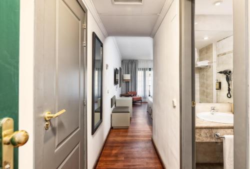 Habitación Doble Estándar del hotel Parador De La Palma. Foto 5