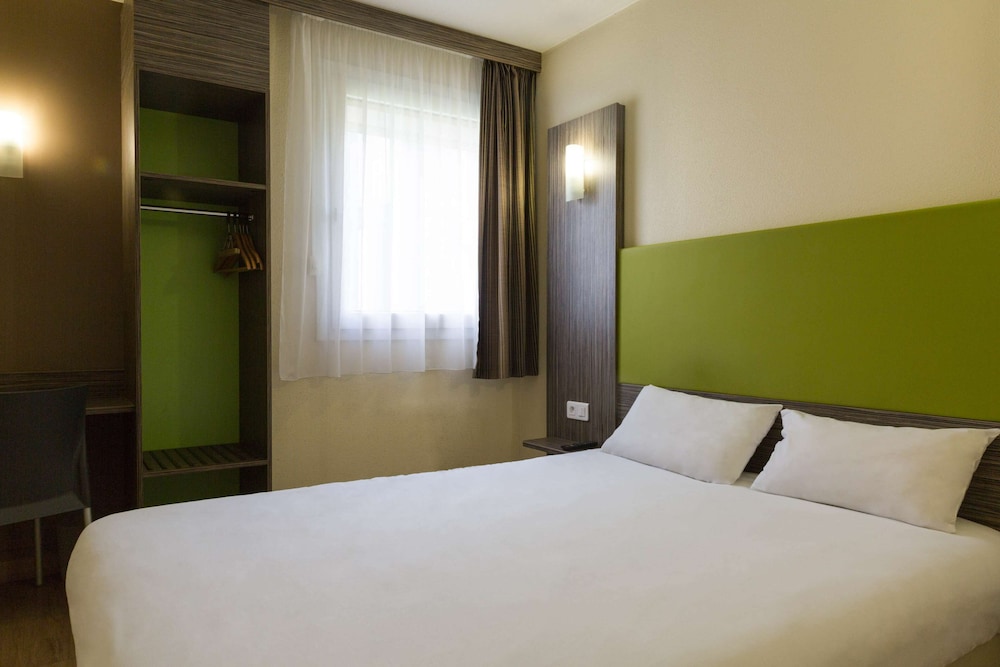Habitación Pop con 1 cama doble del hotel Greet Chartres Est. Foto 2