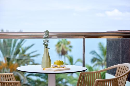 Habitación Meliá con vistas al mar del hotel Meliá La Palma. Foto 1
