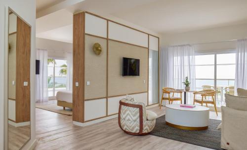 Suite The Level con vistas frontales al mar del hotel Meliá La Palma. Foto 4