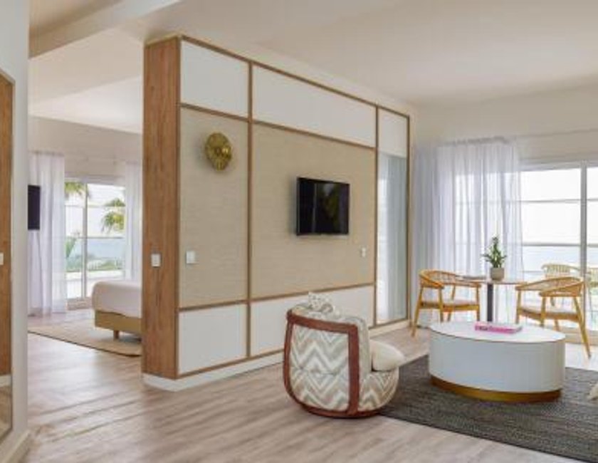 Suite The Level con vistas frontales al mar del hotel Meliá La Palma. Foto 2