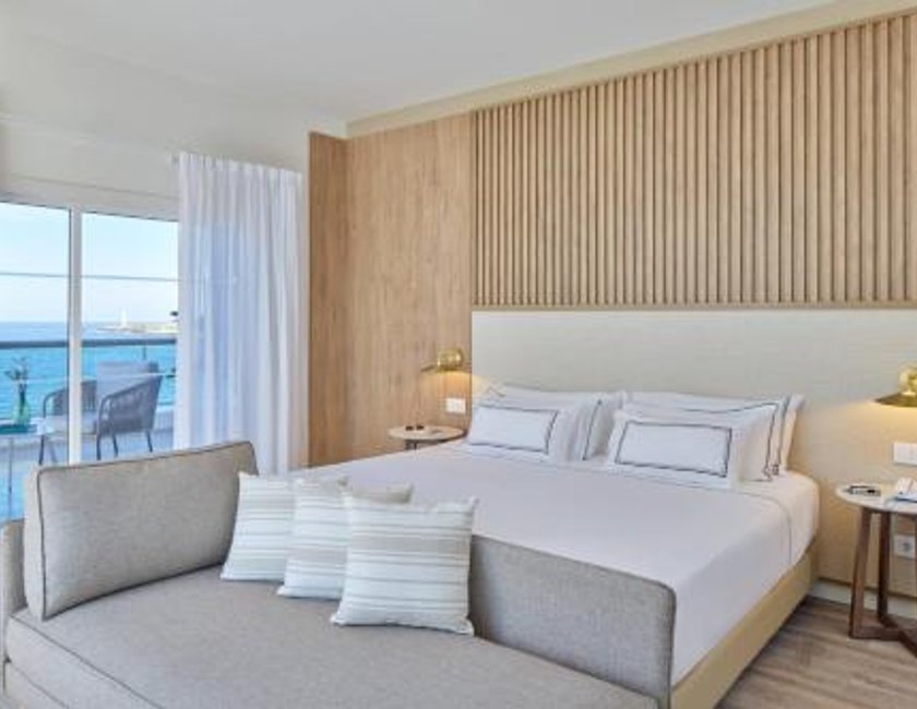 Suite Presidencial con vistas frontales al mar del hotel Meliá La Palma. Foto 6