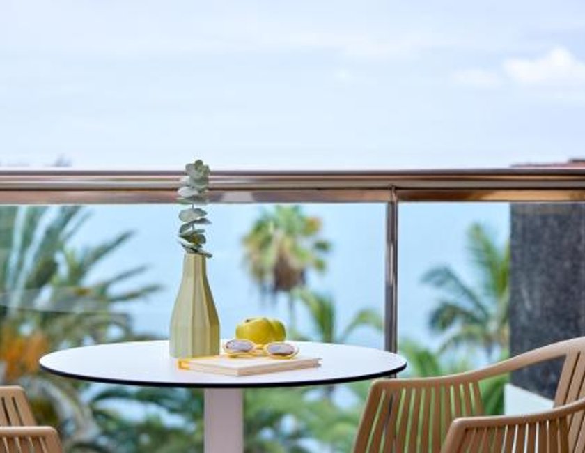 Habitación The Level con vistas frontales al mar del hotel Meliá La Palma
