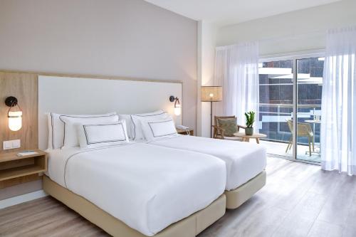 Habitación Meliá con vistas al mar del hotel Meliá La Palma. Foto 5