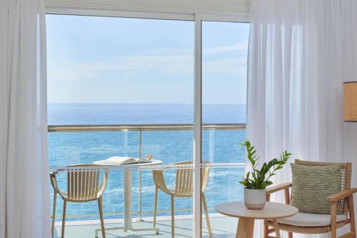 Habitación Melia con vistas frontales al mar del hotel Meliá La Palma