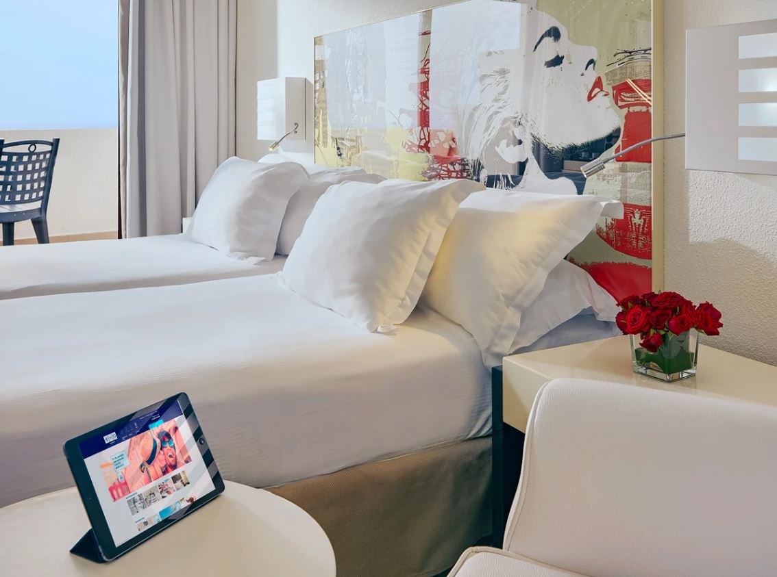 Habitación Doble Superior del hotel H10 Taburiente Playa. Foto 3