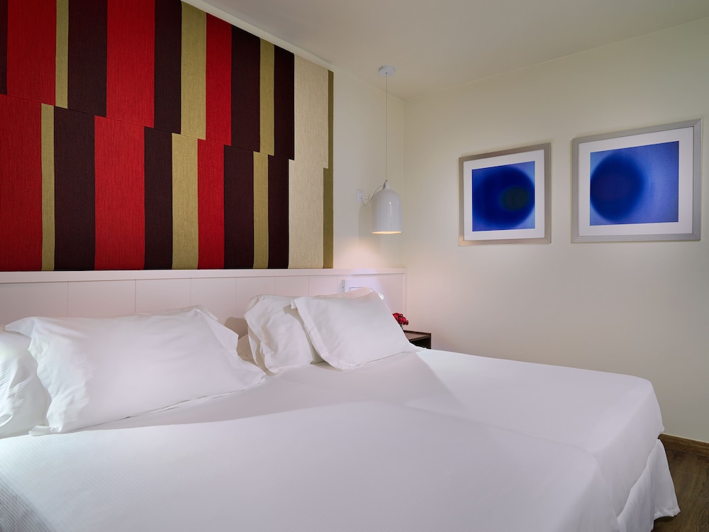 Suite del hotel H10 Taburiente Playa. Foto 1