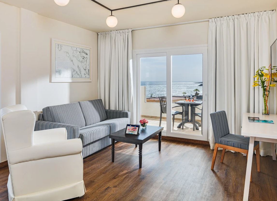 Habitación Grand Deluxe del hotel H10 Taburiente Playa. Foto 4