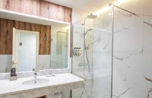 Habitación Doble Privilege del hotel H10 Taburiente Playa. Foto 3