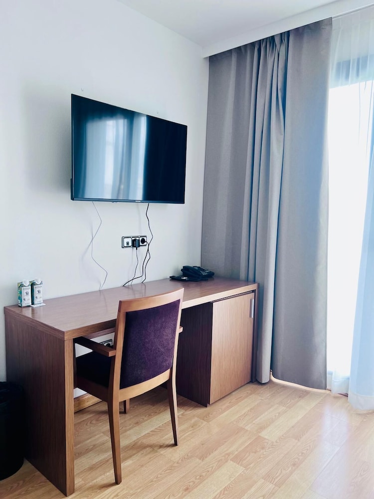 Habitación doble superior del hotel Ciudad de haro. Foto 1