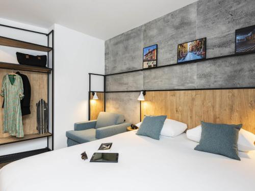 Premium Double Room with Sofa Bed del hotel ibis Lyon Sud Oullins. Foto 4