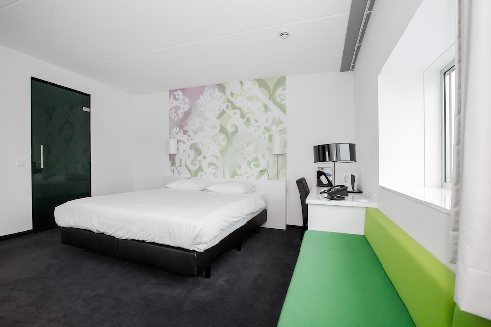 Habitación ejecutiva, 1 cama de matrimonio del hotel Tulip Inn Eindhoven Airport. Foto 4